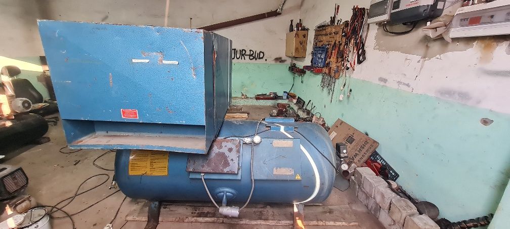 Kompresor MAHLE 750l
