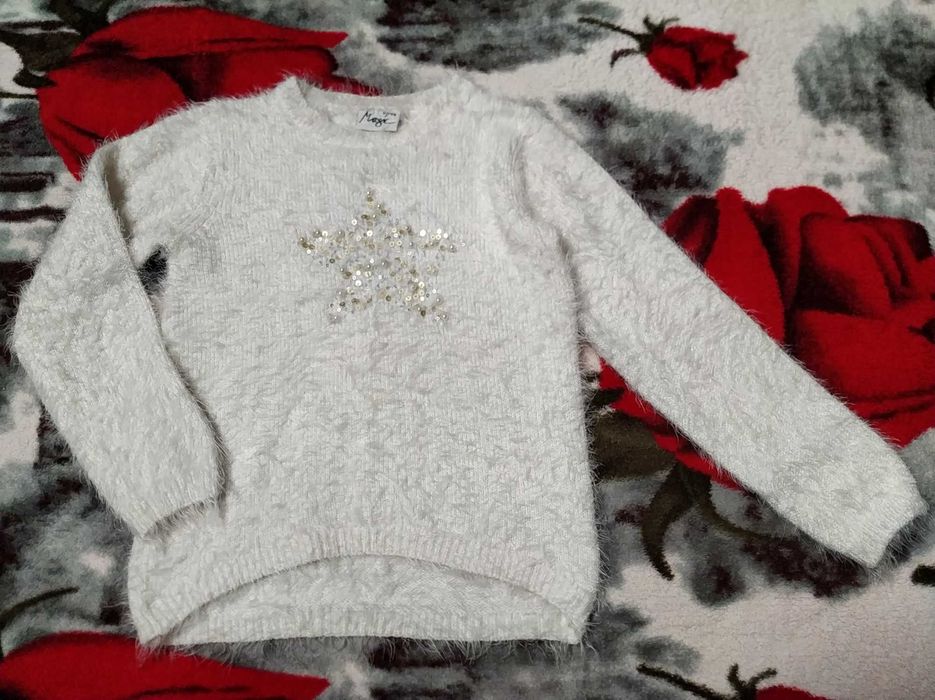 Фірмова,пухнаста,зимова кофта,джемпер,світшот для дівчинки 8-9 р