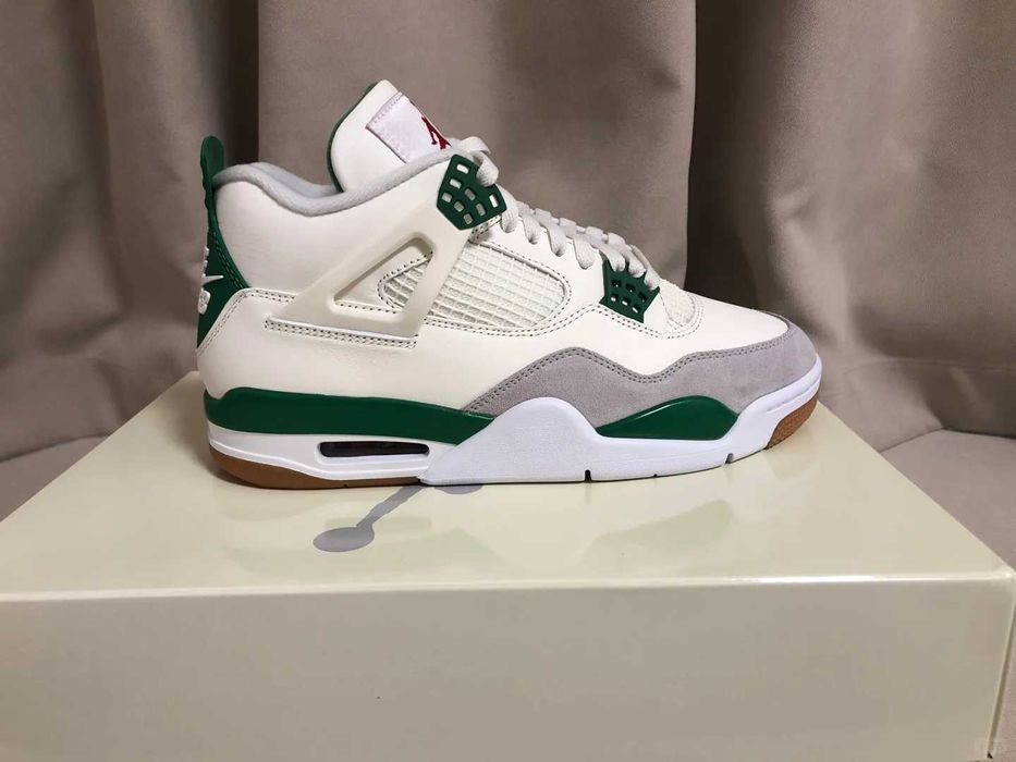 Buty damskie Trampk Jordan_4_Retro_SB_Pine_Green R.37.5
