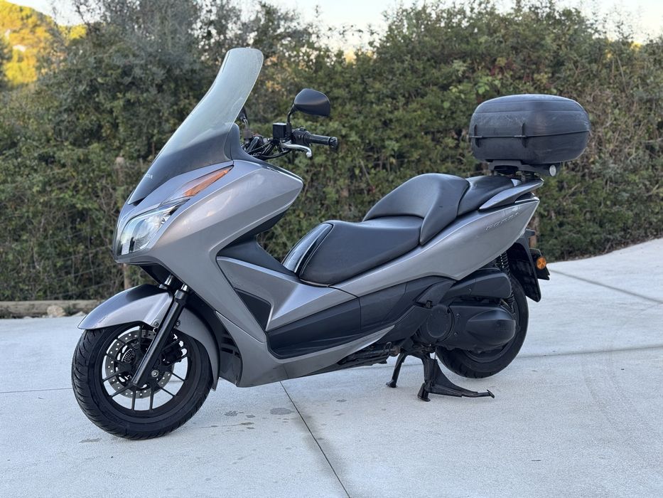 Honda Forza 300 / 2014 / 54.000km