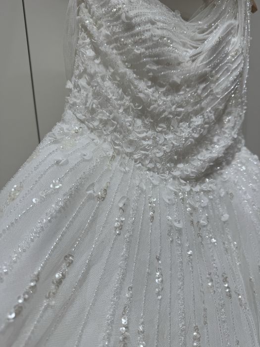 Весільна сукня Pronovias