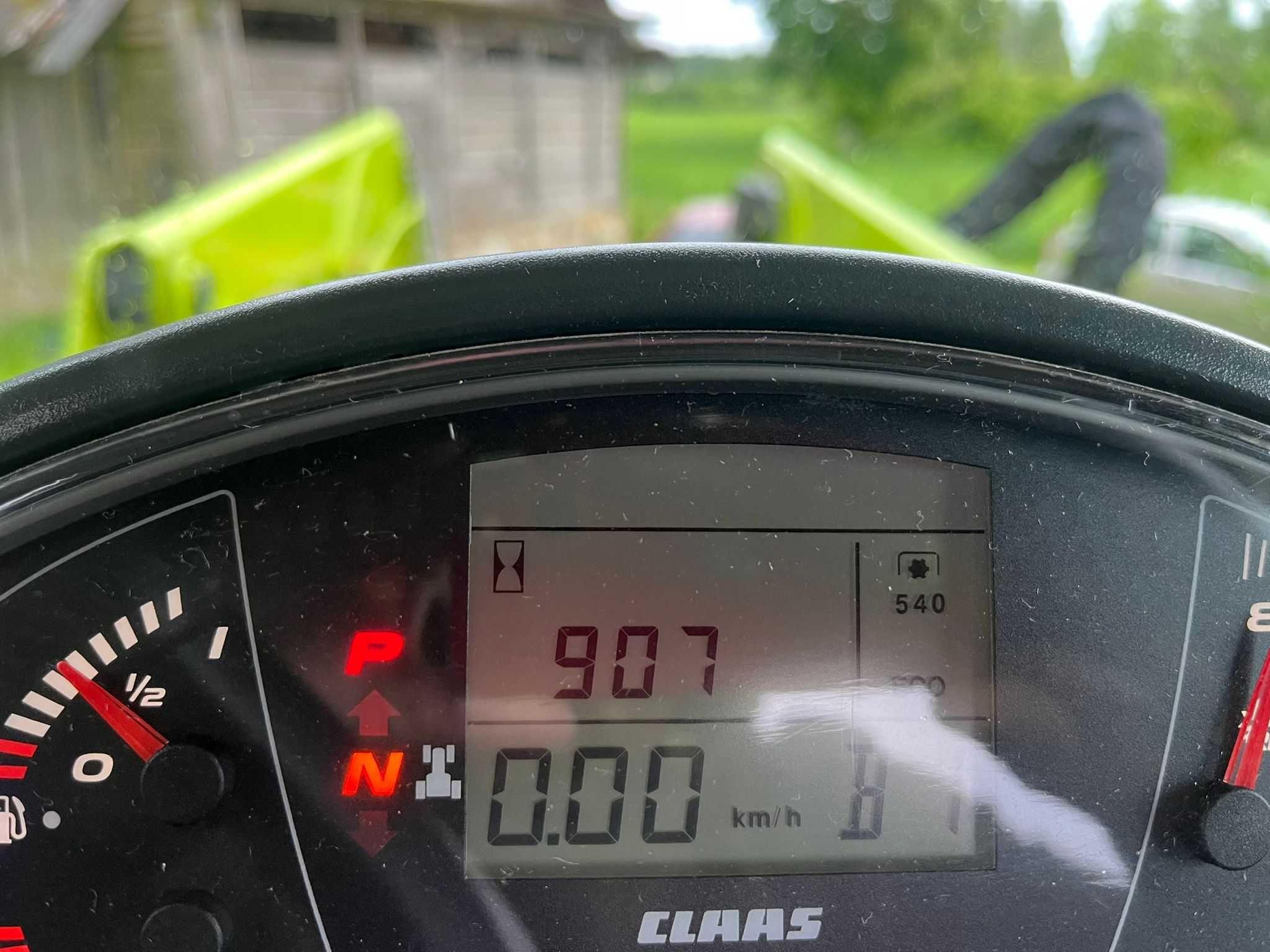 Claas Arion 650 - 2024 rok - tylko 910 godzin - ładowacz - przedni WOM