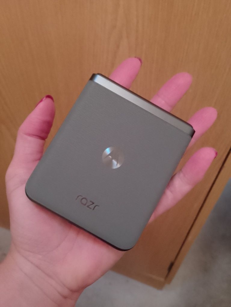 Smartphone Motorola Razr (Flip)