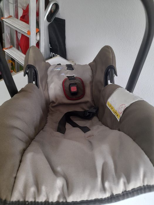 Cadeira de bebe auto