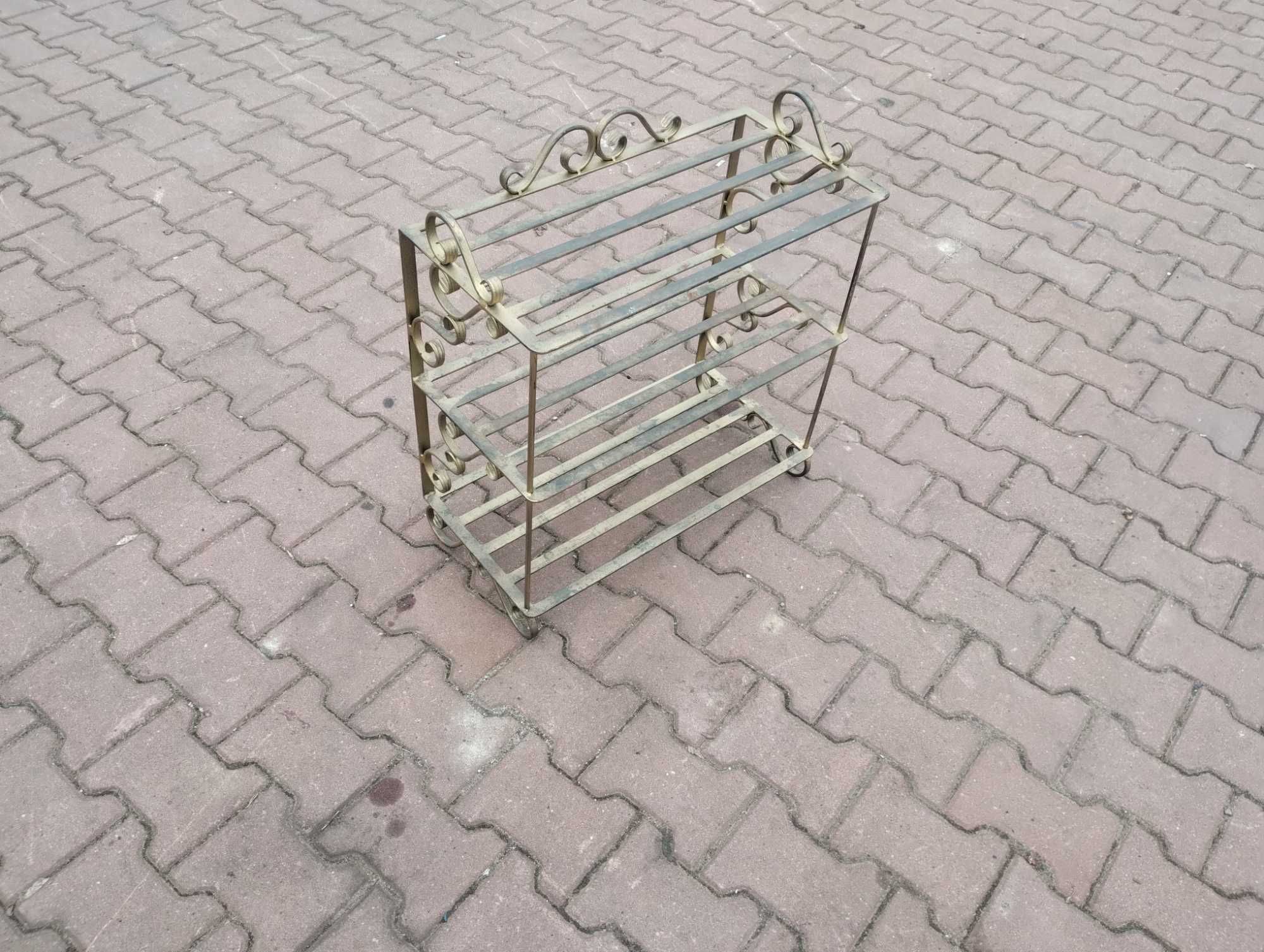 Półka szafka stalowa kuta  metalowa ozdobna manufaktura  Siewierz