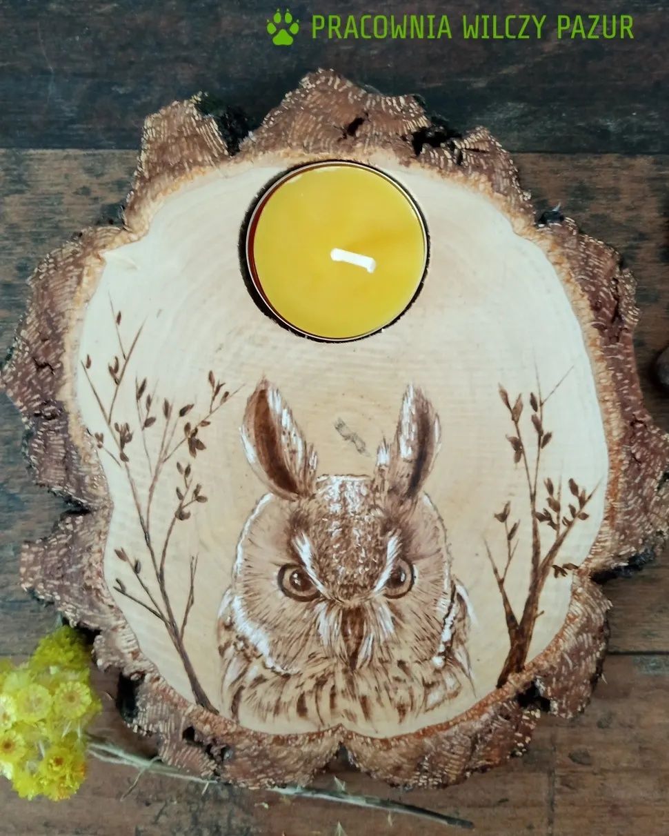 Świecznik drewniany,z plastra drewna , sowa, pirografia