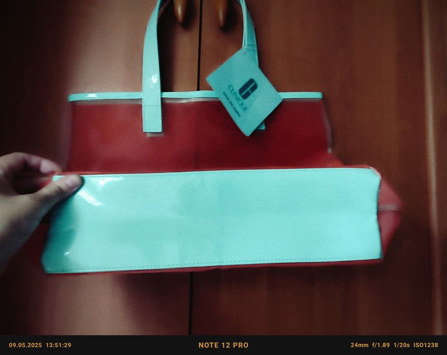 Пляжная сумочка от Clinique новая