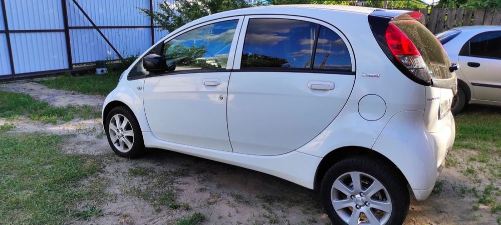 Кузовщина на Peugeot Ion Citroen C Zero Mitsubishi I - Miev