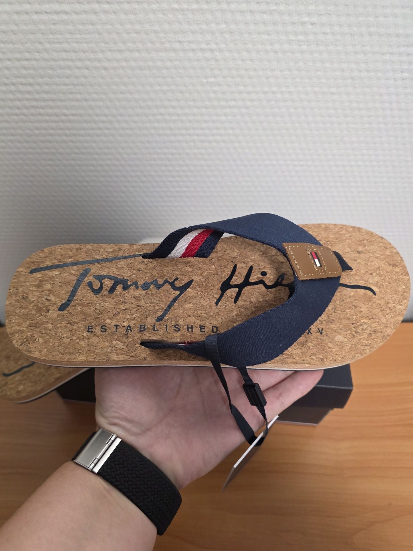 Nowe Tommy Hilfiger japonki Signature Cork Beach 41 klapki męskie