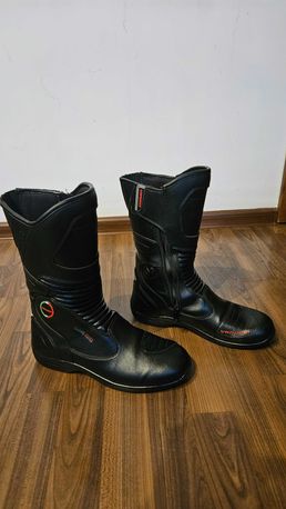 Buty motocyklowe