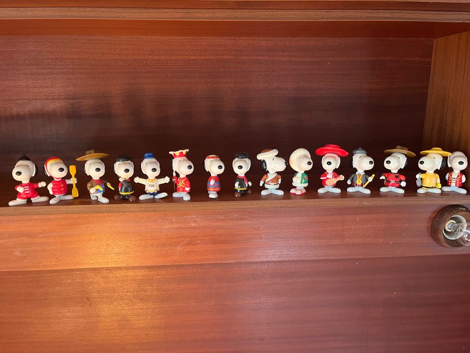 Coleção de 15 figuras Snoopy