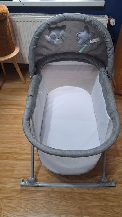 Sprzedam Kinderkraft Lovi łóżeczko z funkcją kołyski Grey