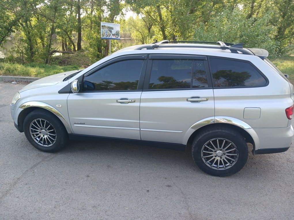 SsangYong Kyron 2008г 2.0диз.автомат