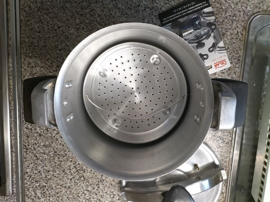 Vendo panela de pressão