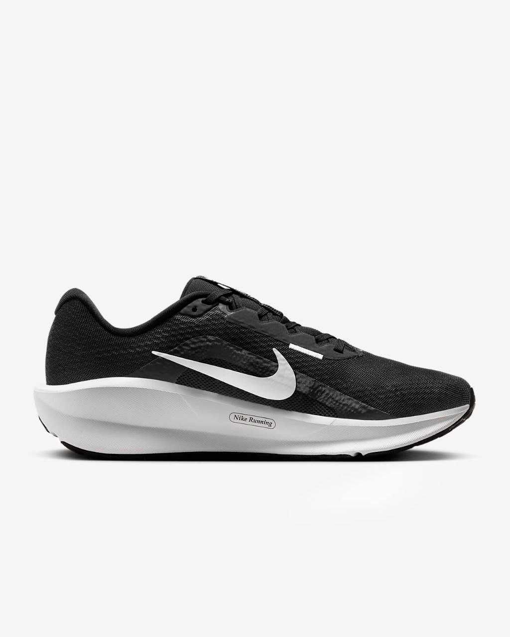 Продам бігові чоловічі кросівки NIKE DOWNSHIFTER 13