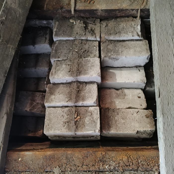 цегла  біла силікатна (не нова і не б/у)