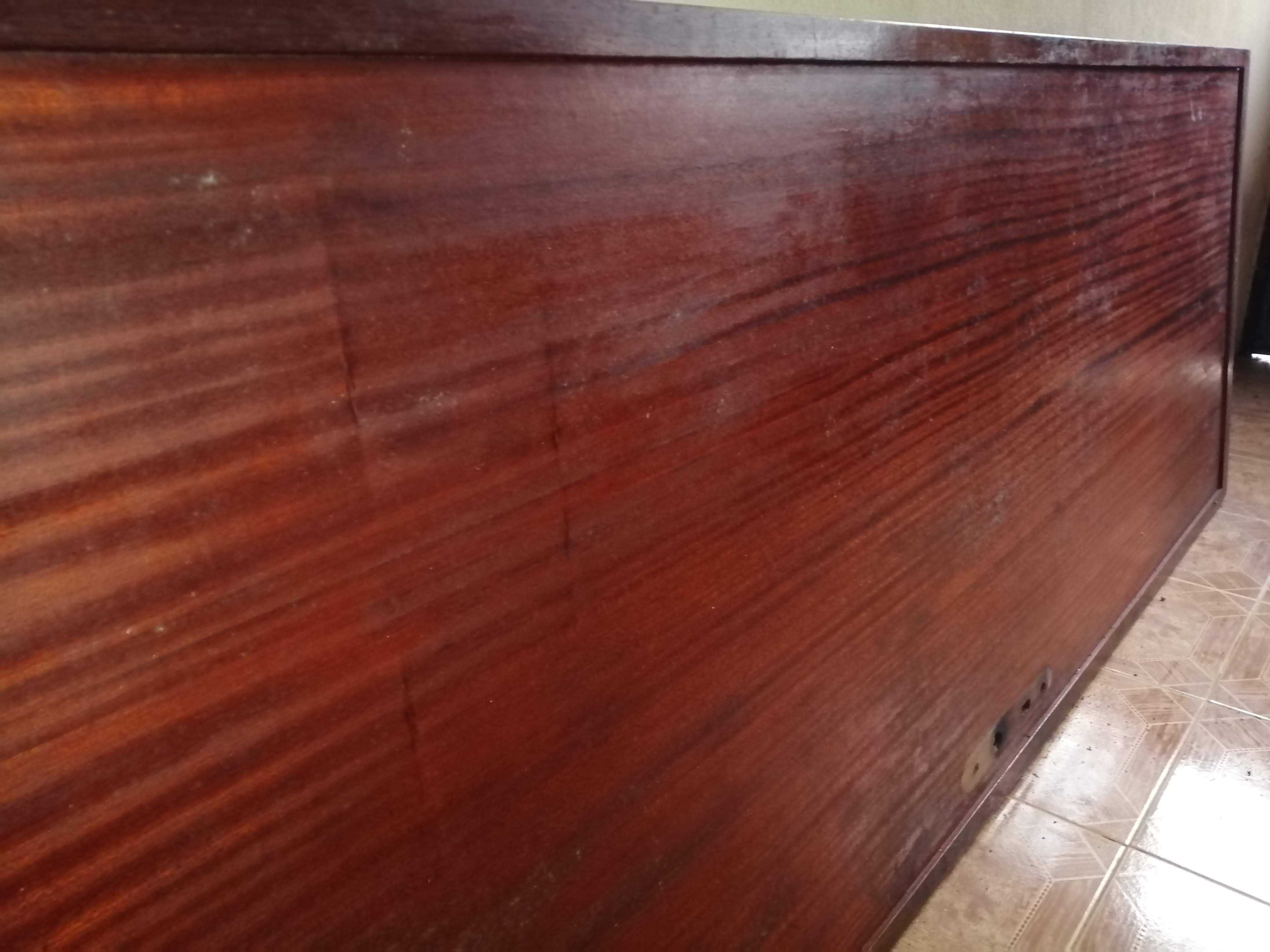 Portas Interiores em madeira maciça de Mogno