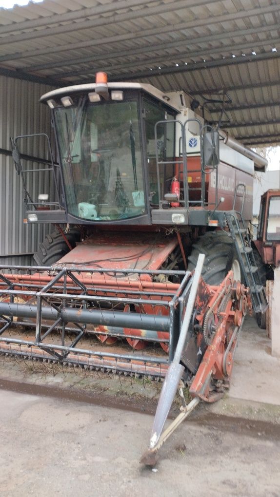 New Holland L626