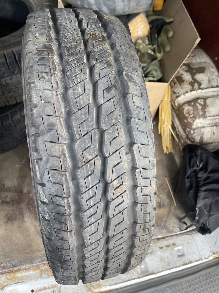 Отдам даром для ЗСУ шину 205/65 r16 c