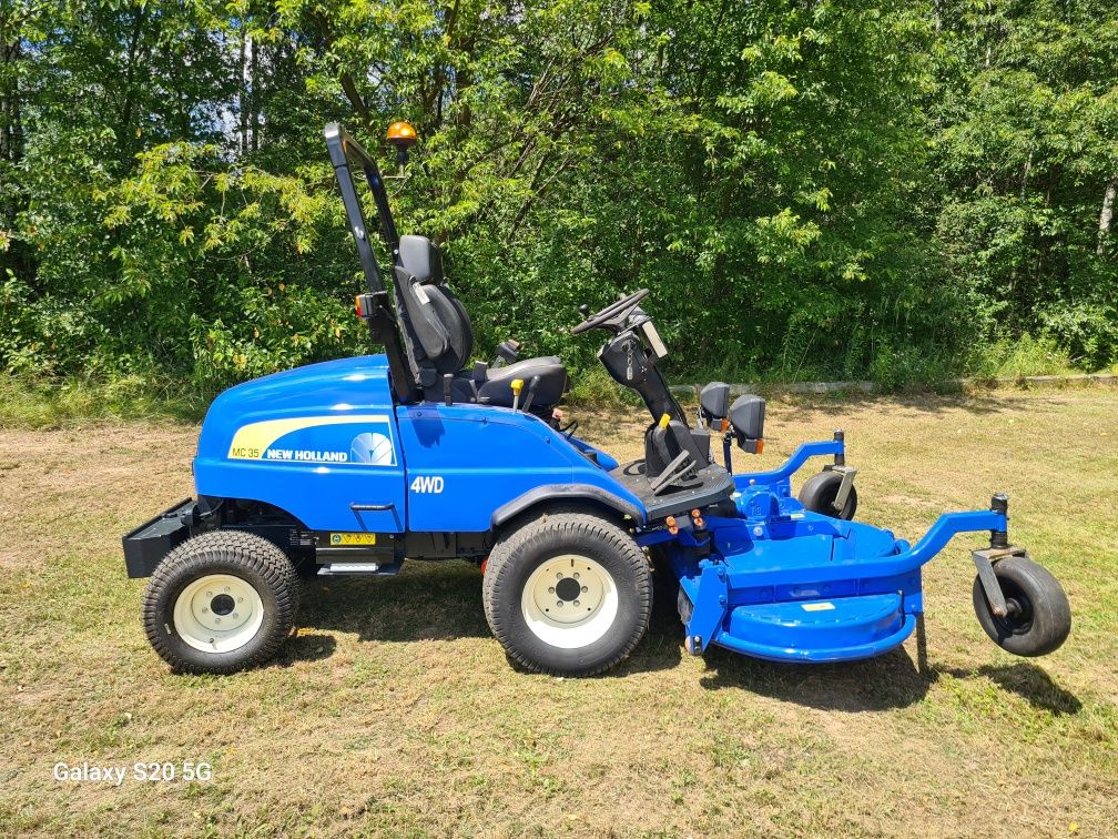 New Holland MC35 4x4 Mulczer Iseki Kubota Profesjonalna kosiarka do Tr
