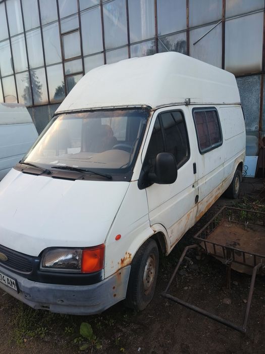 Мотор Форд Транзит 2.5 дизель Ford Transit 1996 мотор