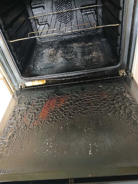 Sprzątanie mieszkań, domów.