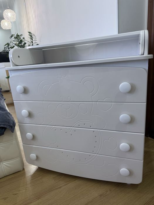 Пелинальний столик дитячий