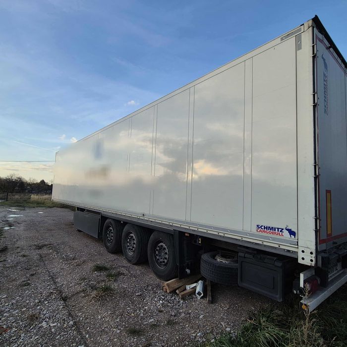 Naczepa izoterma SCHMITZ CARGOBULL 2020r.