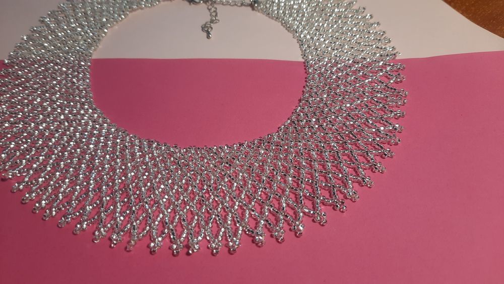 Силянка з бісеру ( Селянка из бисера)