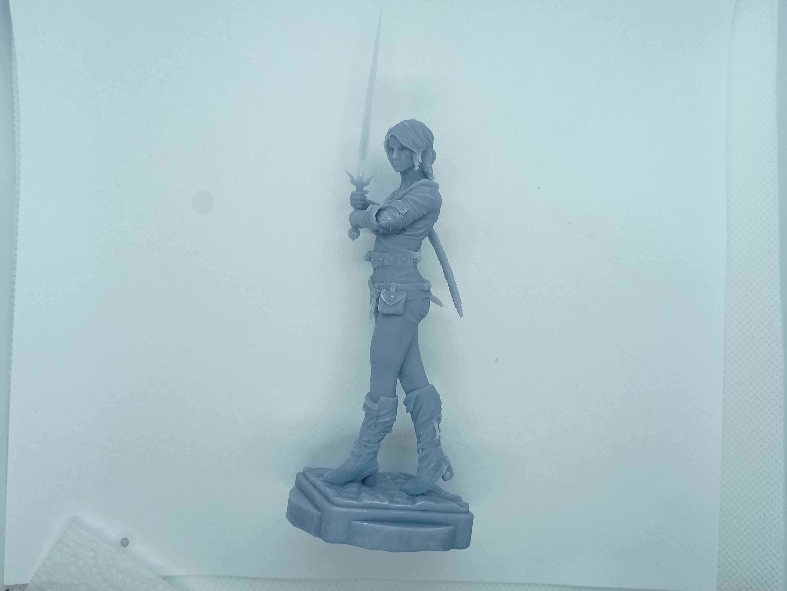 Figurka Ciri wydruk żywica Wiedźmin Witcher Geralt