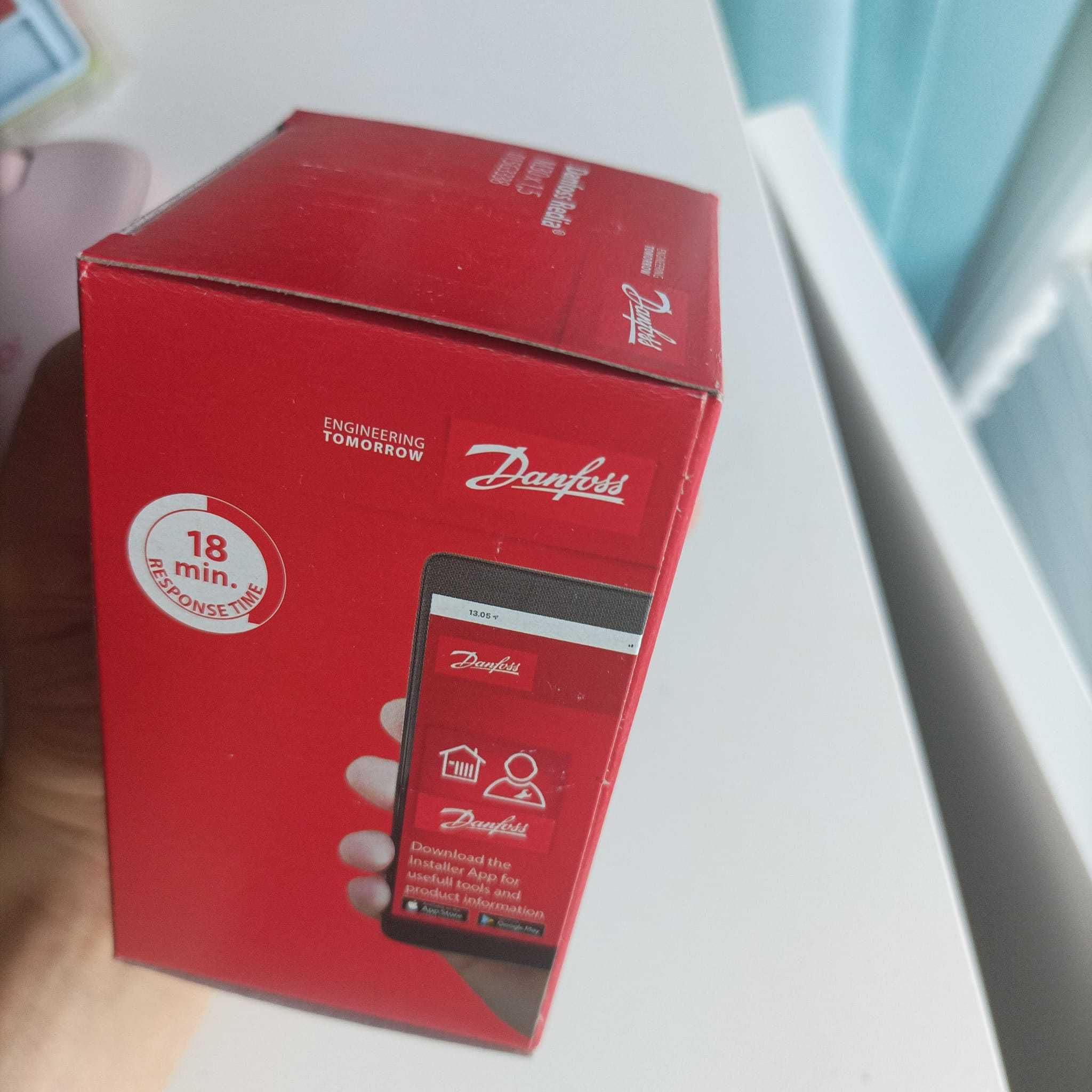 Głowica termostatyczna (nowa) Danfoss R 1szt media M30 x 1,5 015G3338