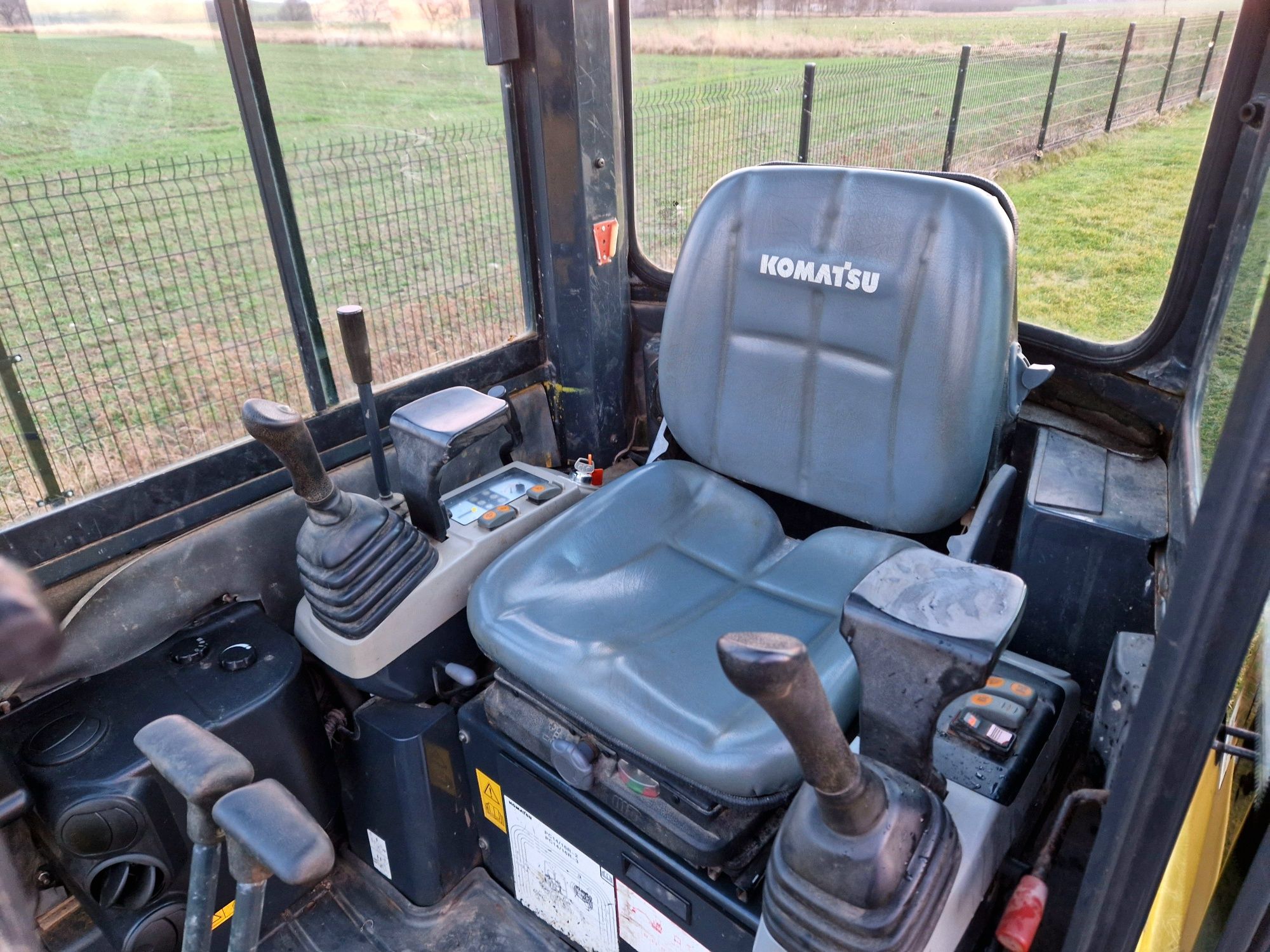 Minikoparka Komatsu PC16R 2012r glowica roto kubota Okazja!
