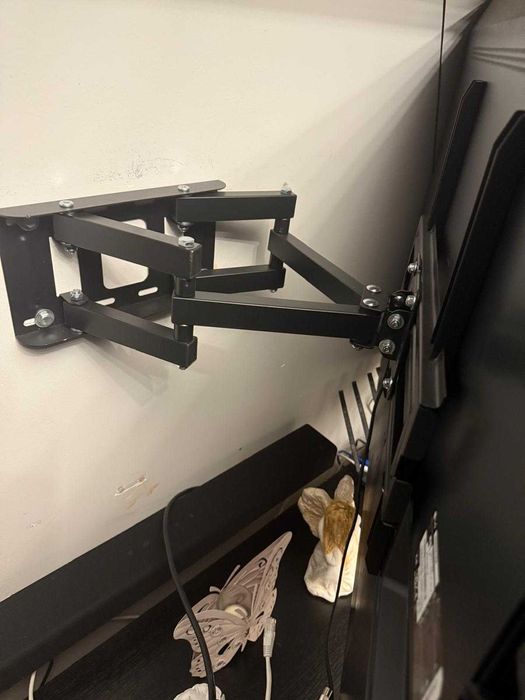 TV LG 55QNED819, 55 cali  wieszak i soundbar LG