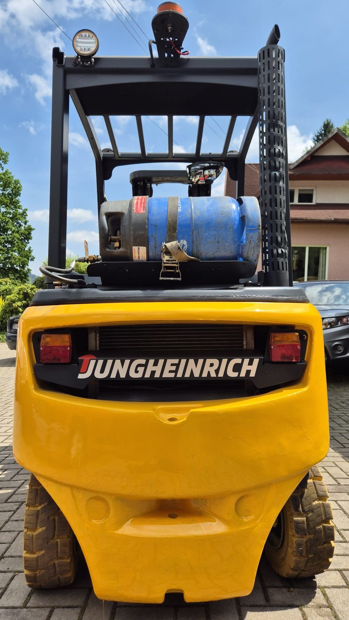 Wózek widłowy Jungheinrich TFG 320, 2014r