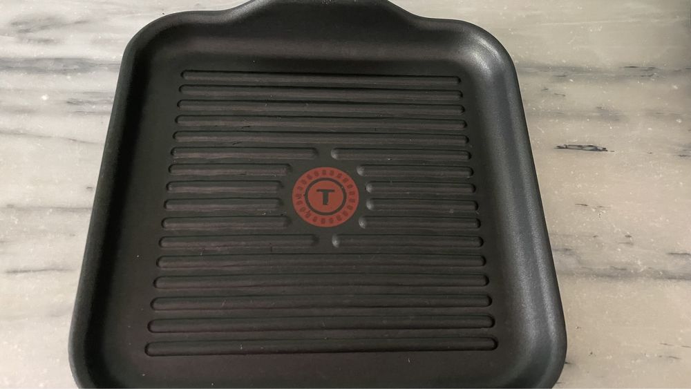 Grelhador Tefal 24 cm de diâmetro