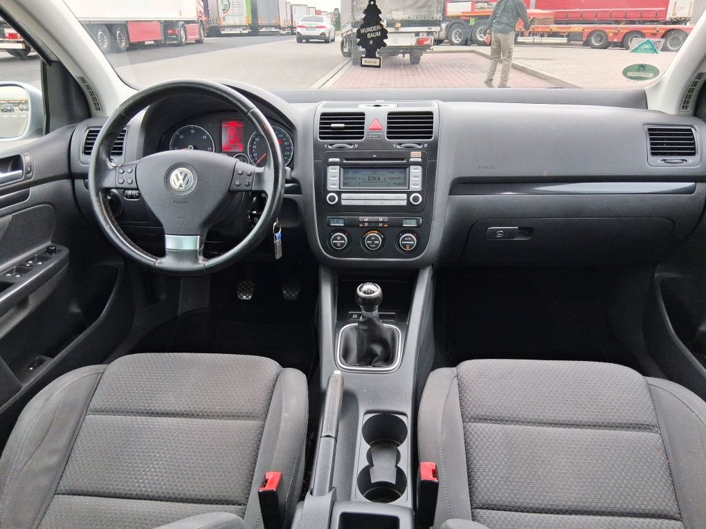Volkswagen Golf 2.0 TDI DPF GT Sport