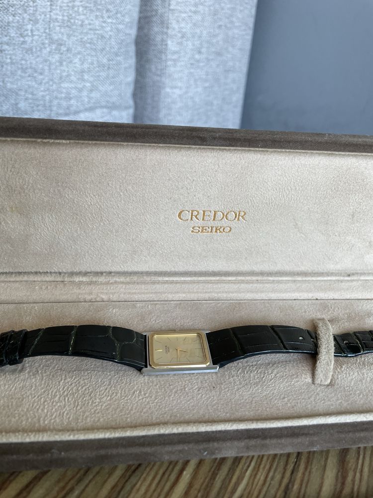 Credor - 1981 rok ! JAPAN - gold 14k złoty bezel - ultra cienki 3 mm!!