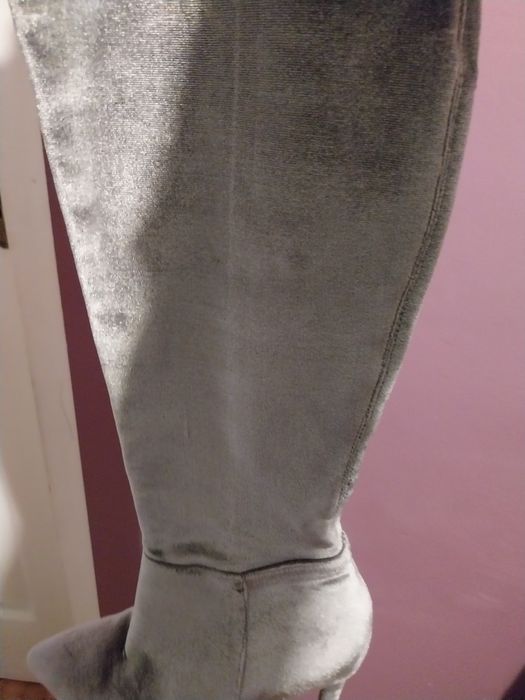 Damskie, na słupku kozaki