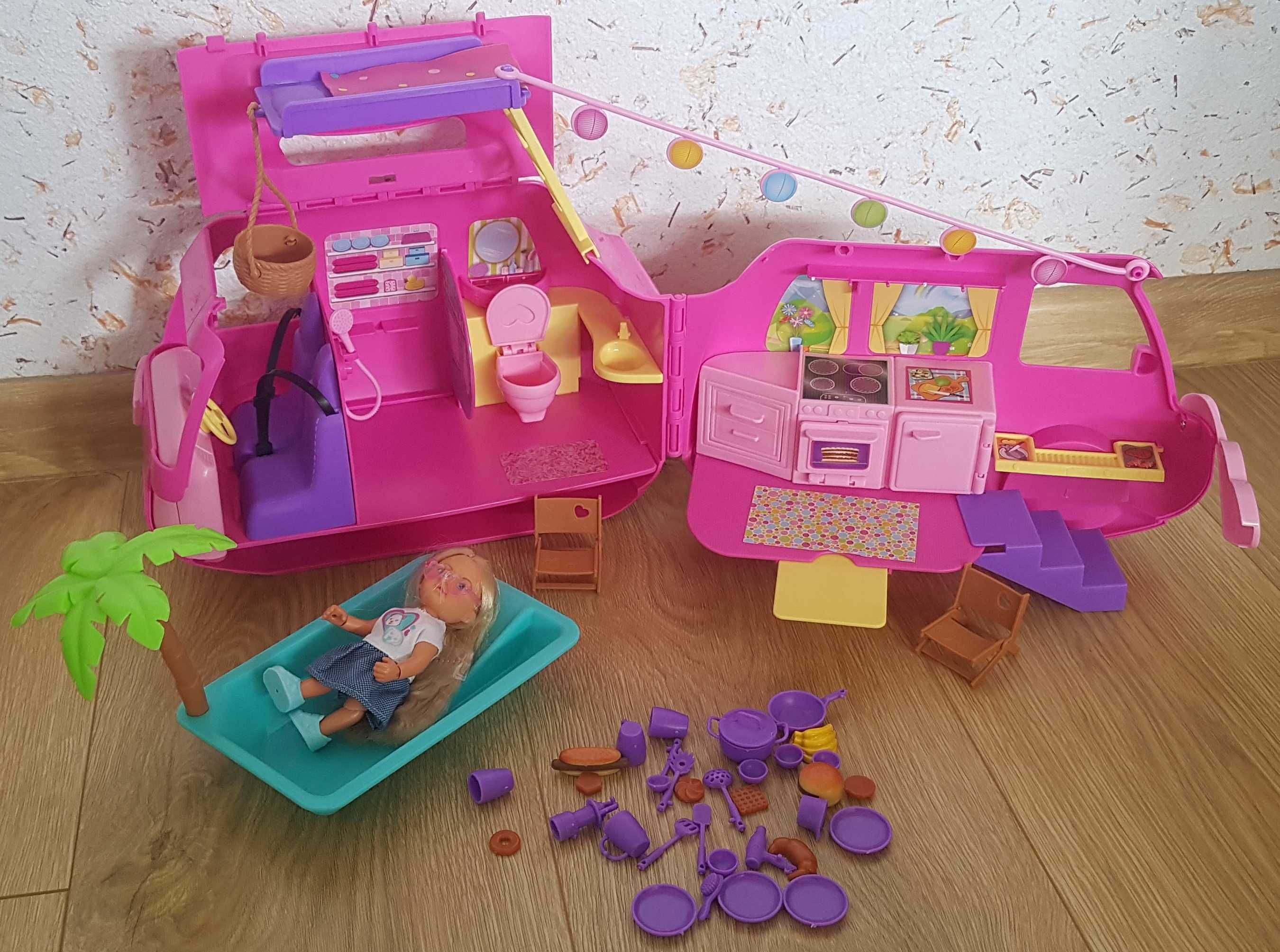 EVI LOVE HOLIDAY CAMPER wakacje w kamperze SIMBA TOYS lalka i kamper