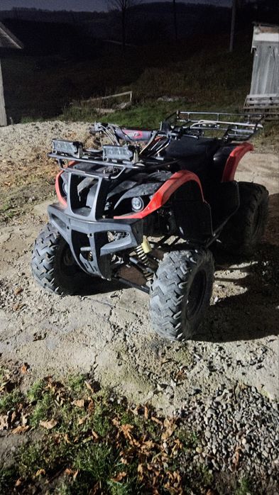 Квадроцикл 200 кубів на повному ходу сів повїхав