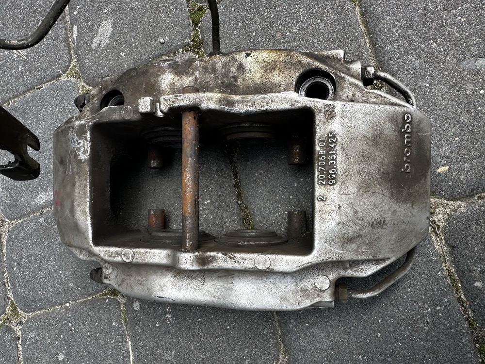 Komplet zacisków porsche 911 996 zacisk porache 911 boxter bmw m3 e46