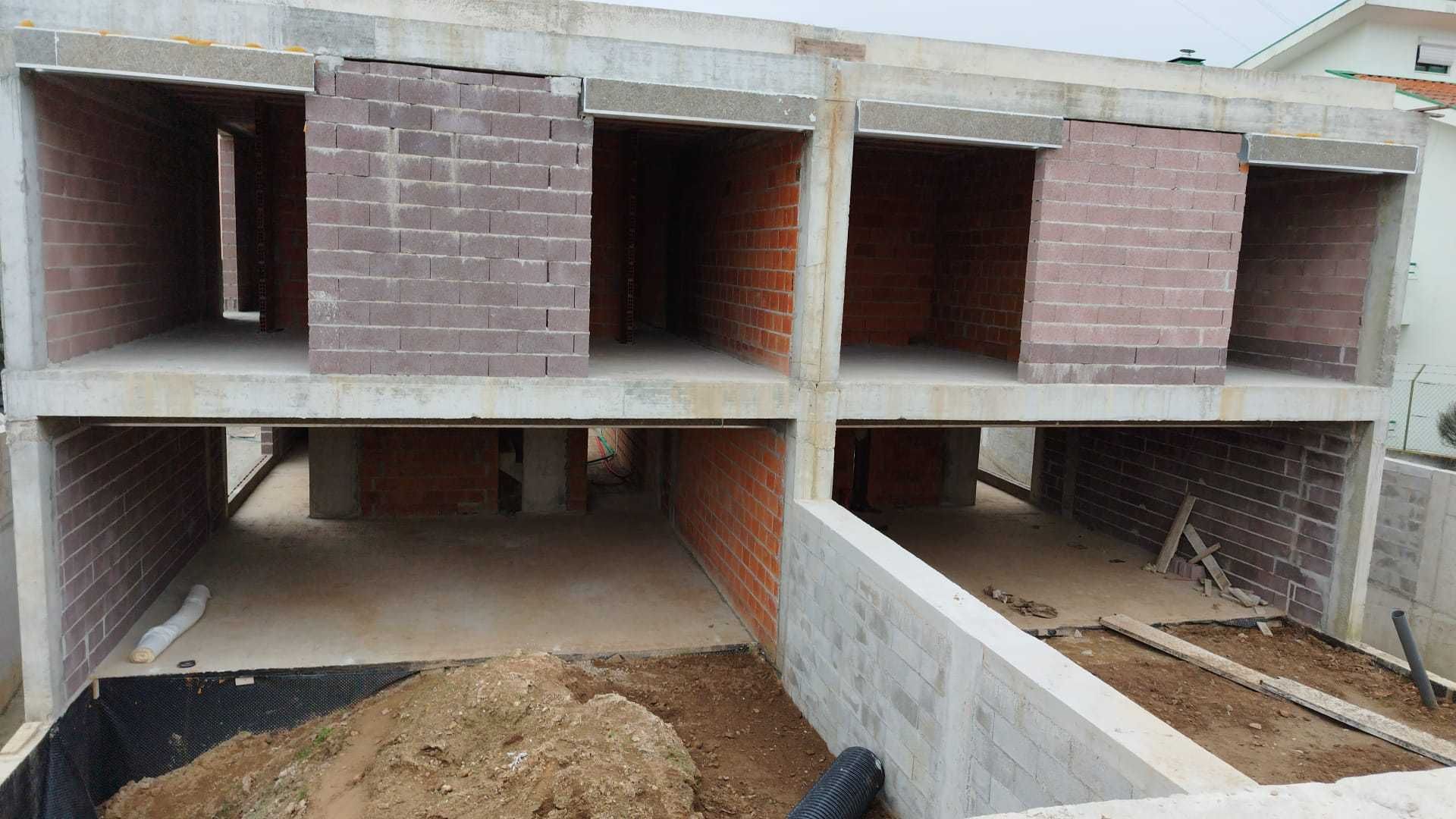 Moradia em construção em Valbom, Gondomar