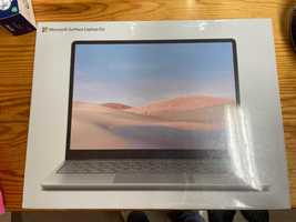 Microsoft surface laptop go 8 ram 128 gb, Laptop z ekranem dotykowym.