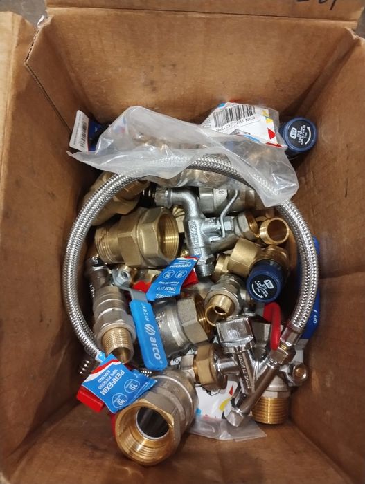 Złączki i zawory hydrauliczne nypel kolano zawór złączka lut zacisk