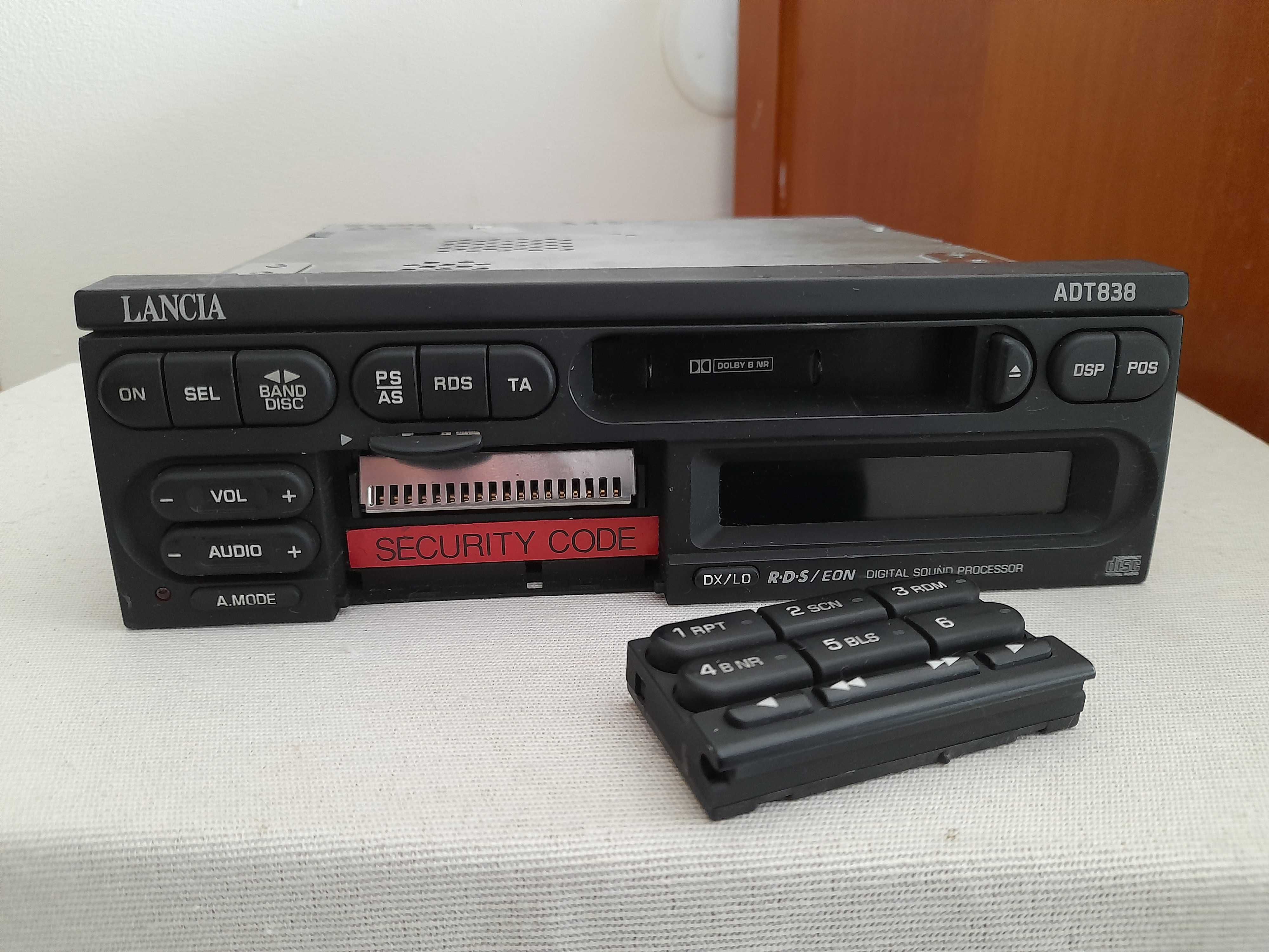 Unikatowe radio LANCIA ADT838 BOSE Kappa Clarion pu-9851a