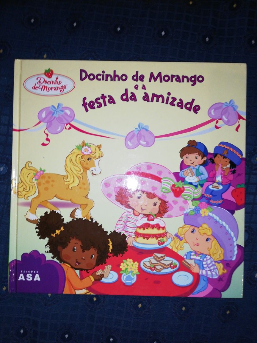 Livro Infantil - Docinho de Morango