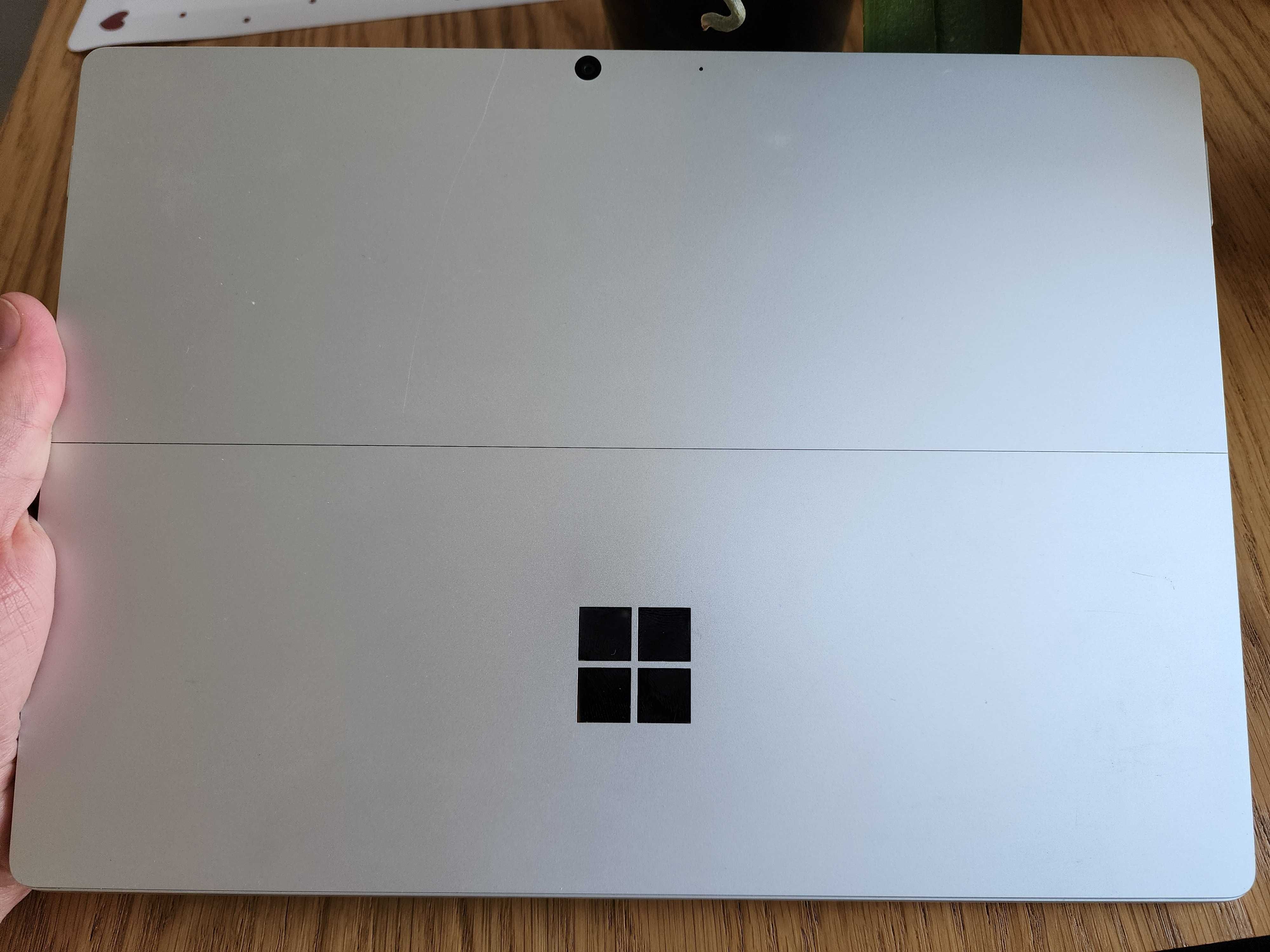 Microsoft Surface Pro 8 13" 120Hz i5-1135G7 8/128GB Platinum 1983