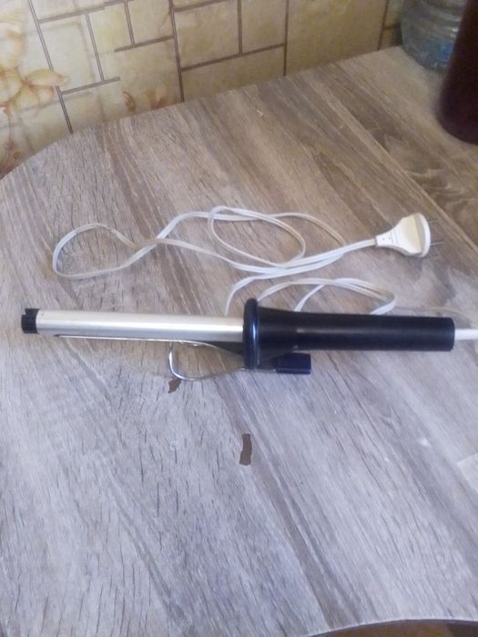 Продам плойку.в хорошем состоянии.