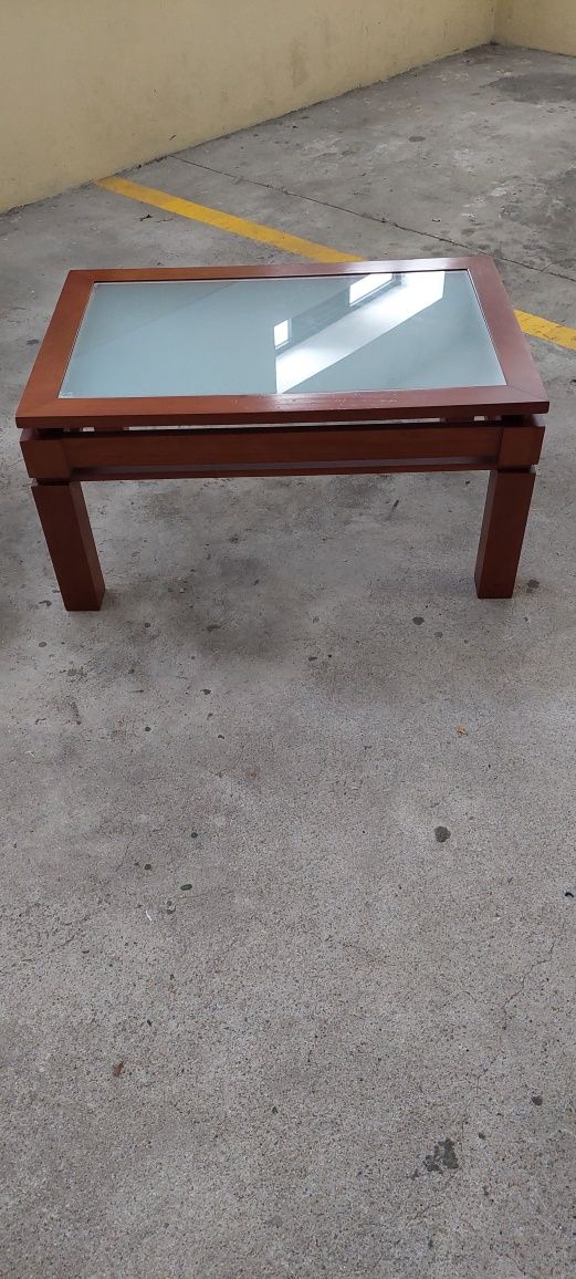 Vendo mesa de centro (vidro)