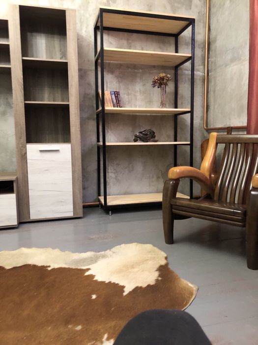 1-кімн., КИЇВСЬКА (місце під авто)